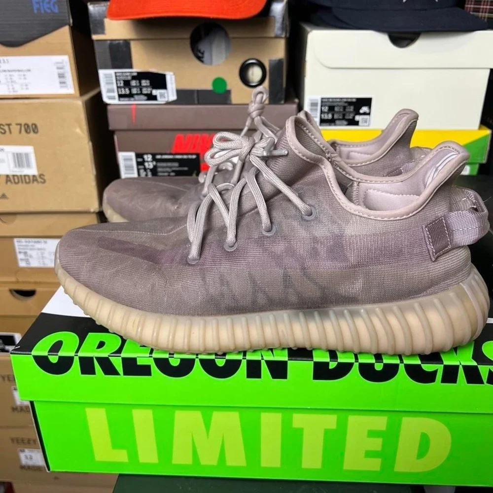 Adidas Yeezy Boost 350‎ V2 Mono Mist Sku GW2871 Size 11.5